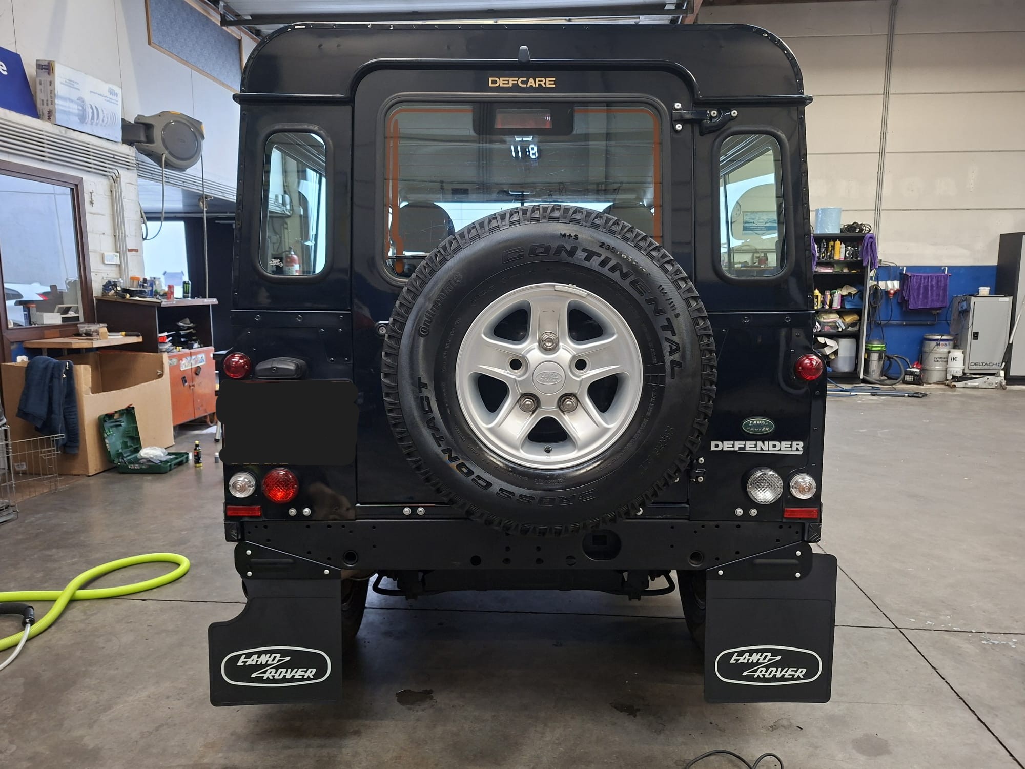 Land Rover Defender exterieur detailing door DE detailing