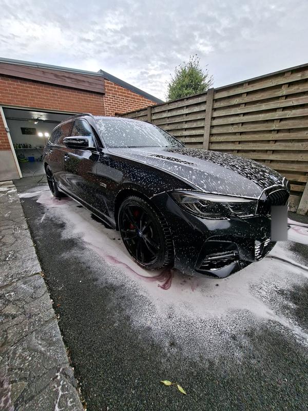 BMW 330e gedetaild door DE detailing Tielt (foto 20)