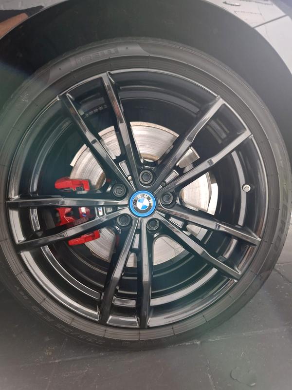 BMW 330e gedetaild door DE detailing Tielt (foto 50)