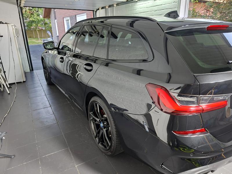 BMW 330e gedetaild door DE detailing Tielt (foto 52)